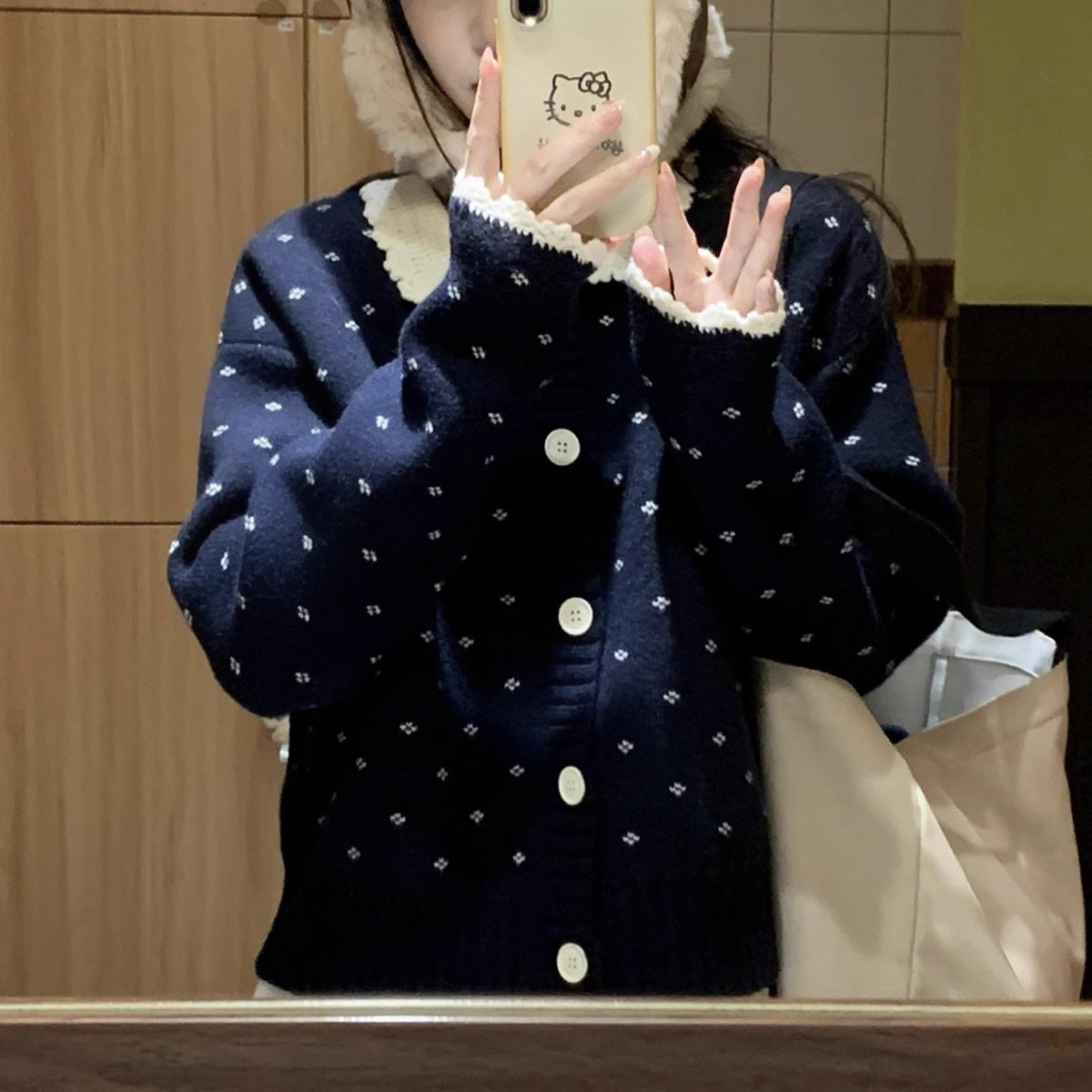 Retro Peter Pan Collar Niche Knitted Cardigan Coat