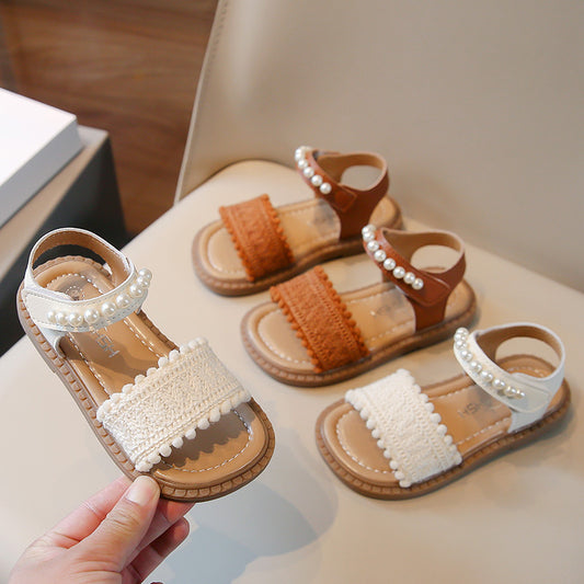 صنادل رياضية شاطئية أنيقة للأطفال مرصعة باللؤلؤ