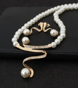 European fashion diamond crystal pearl necklace earring set