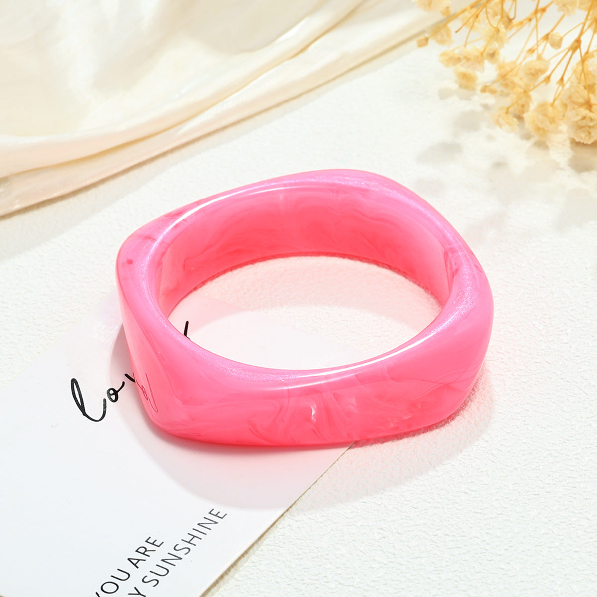 European And American Geometric Blooming Coffee Color Bracelet Resin Arc