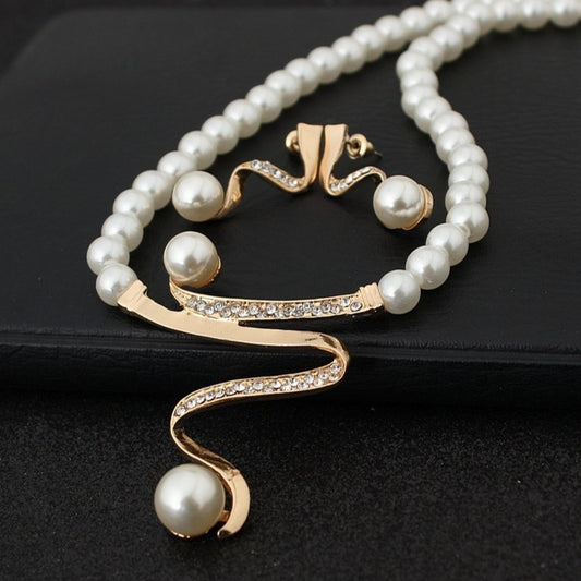 European fashion diamond crystal pearl necklace earring set