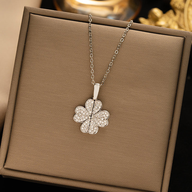 قلادة نسائية من الألماس على شكل برسيم، فاخرة وخفيفة ذات اهتمام خاص