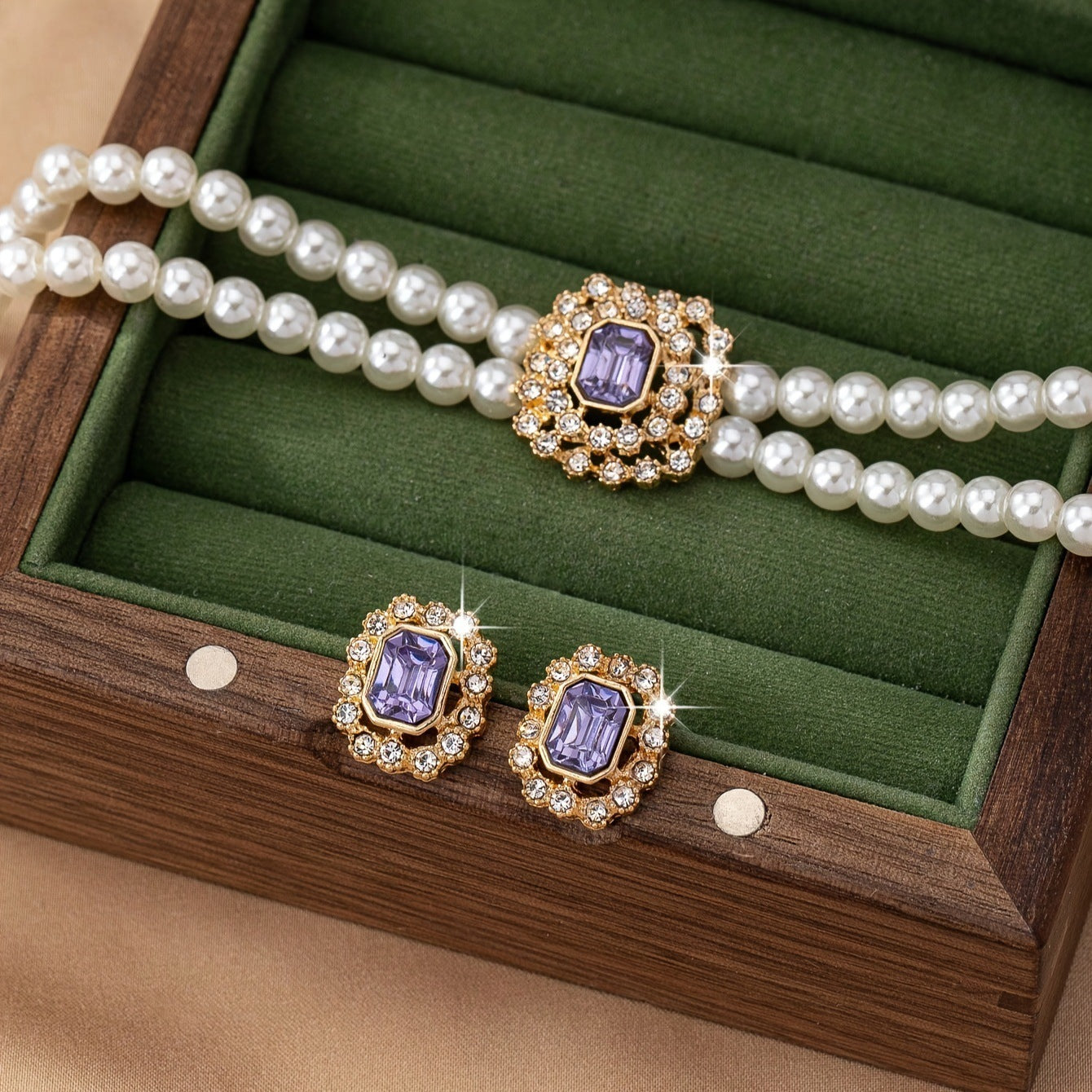 Stylish Elegant Double Row Pearl Square Diamond-studded Necklace Earings Set